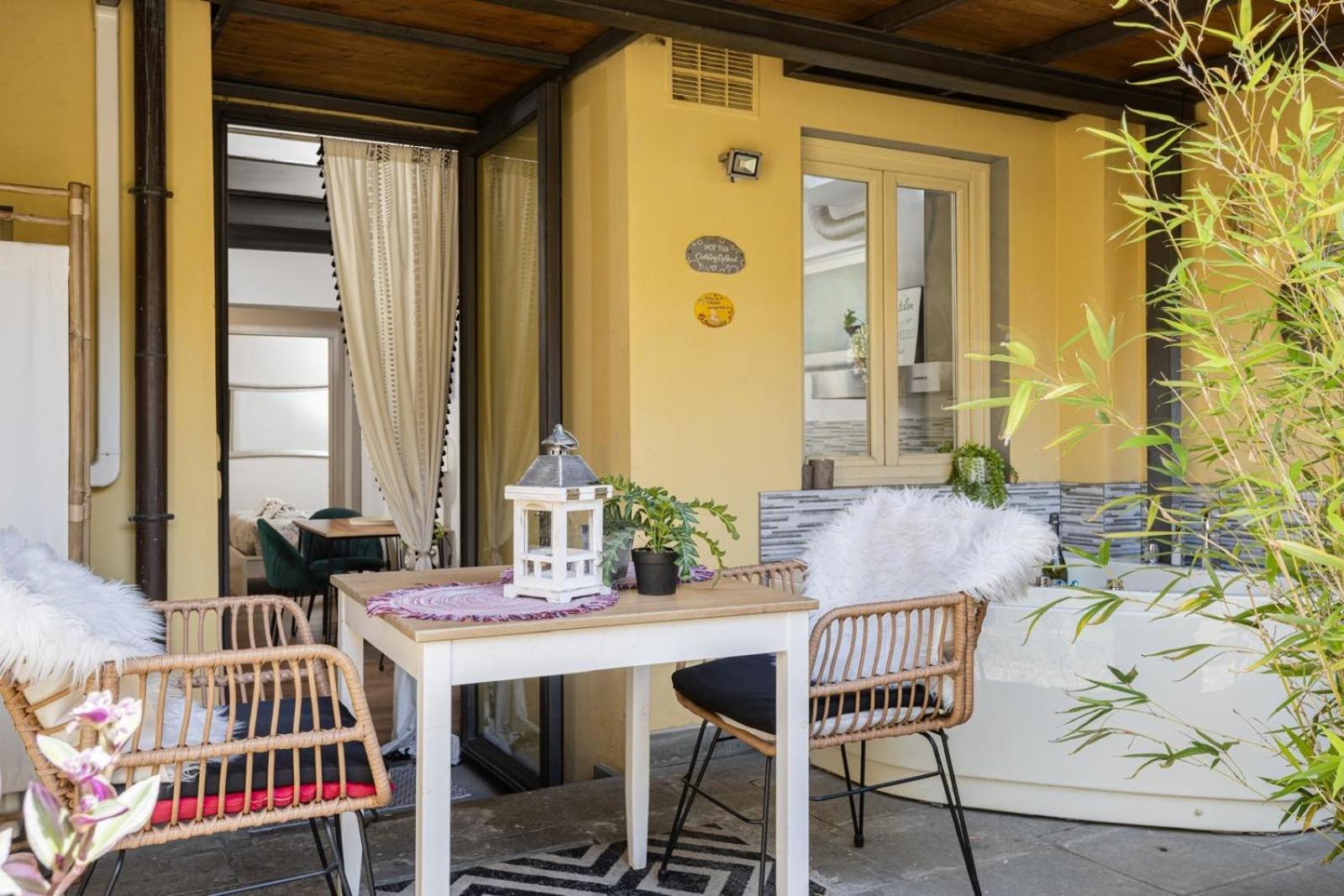 Nadia'S Lovely Home - With Private Garden And Jacuzzi Firenze Bagian luar foto