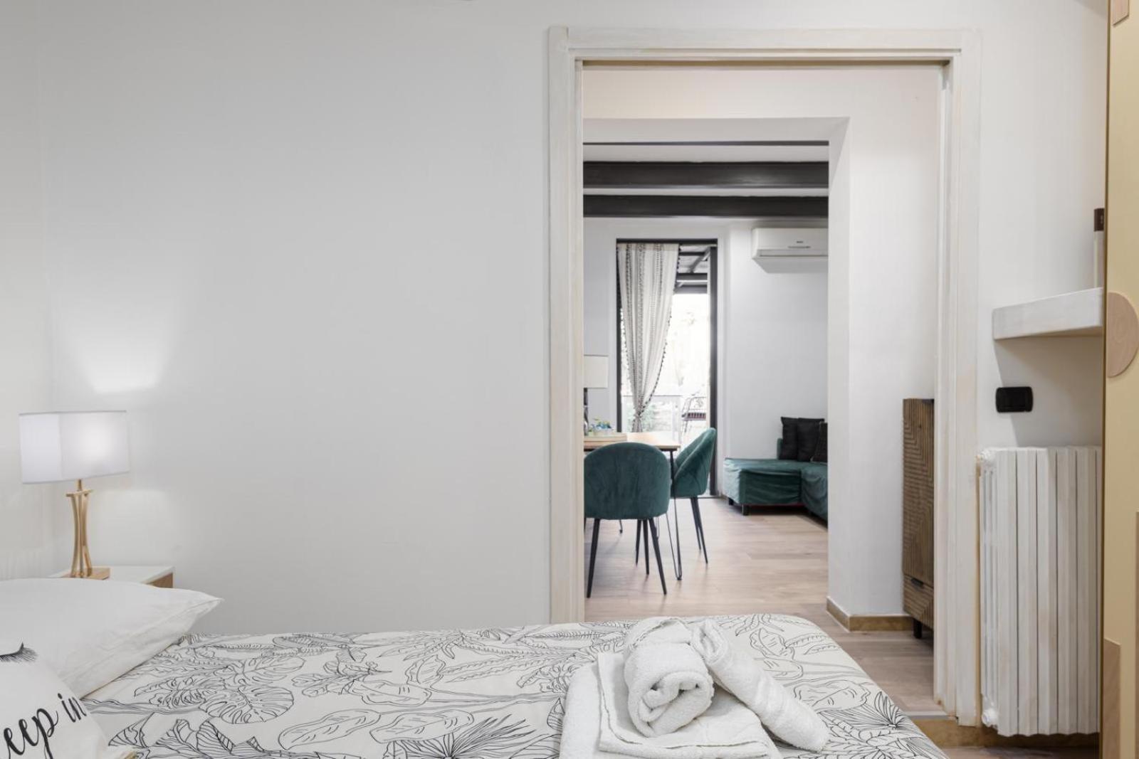 Nadia'S Lovely Home - With Private Garden And Jacuzzi Firenze Bagian luar foto